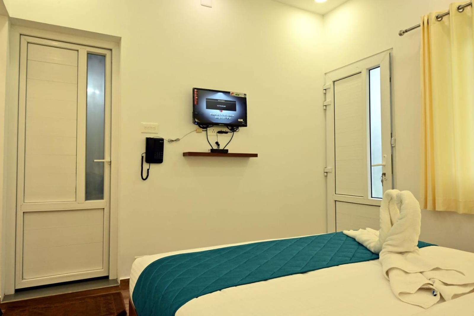 Misty Range Resorts Maraiyur ภายนอก รูปภาพ